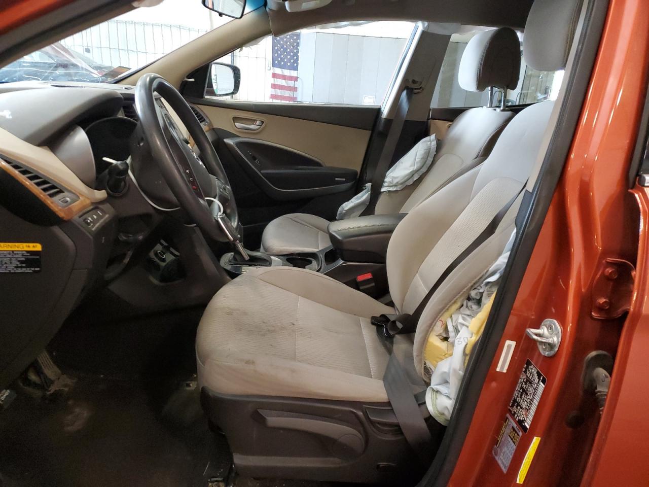 2015 Hyundai Santa Fe - Image 7