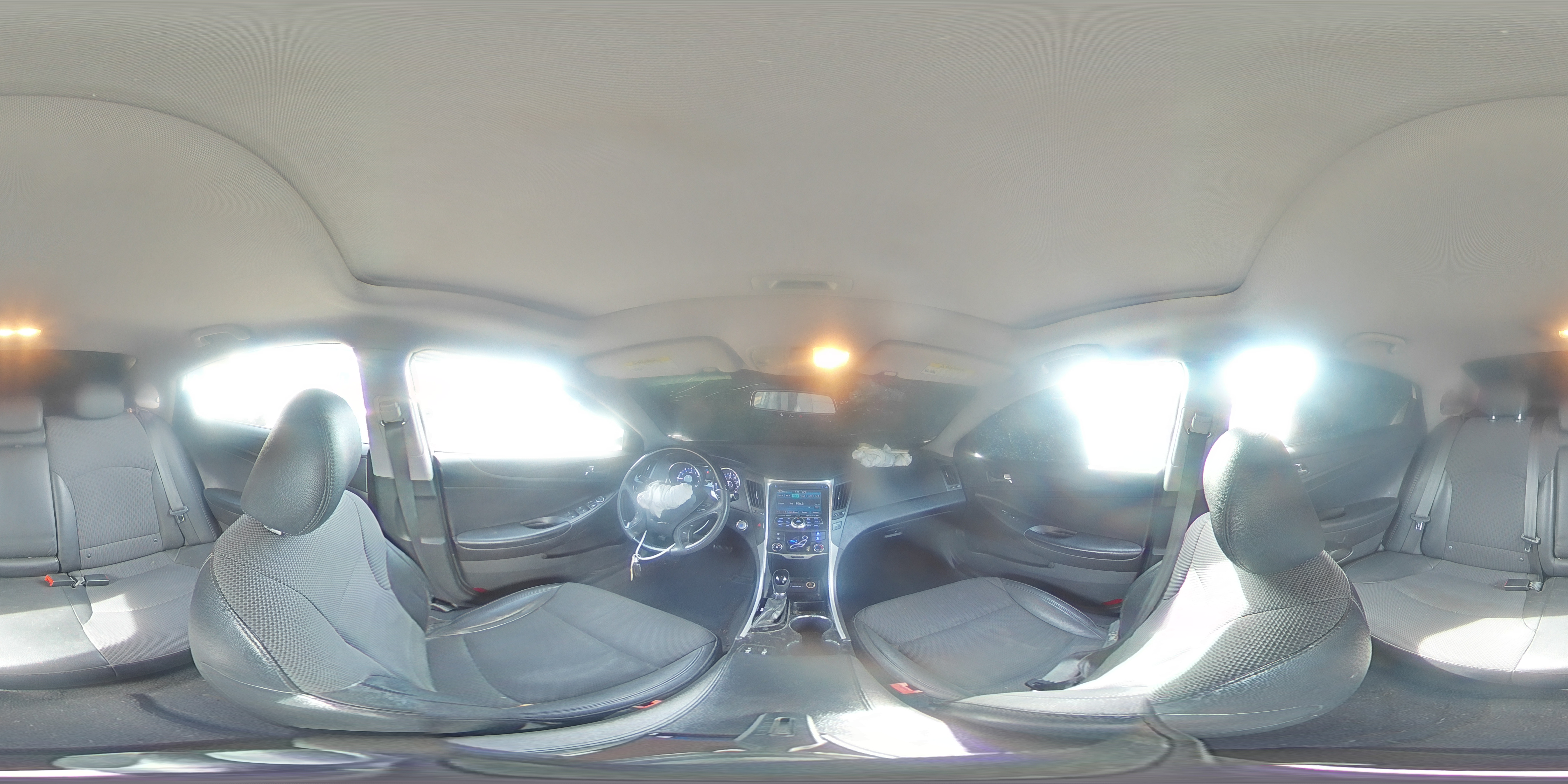 2013 Hyundai Sonata - Image 12