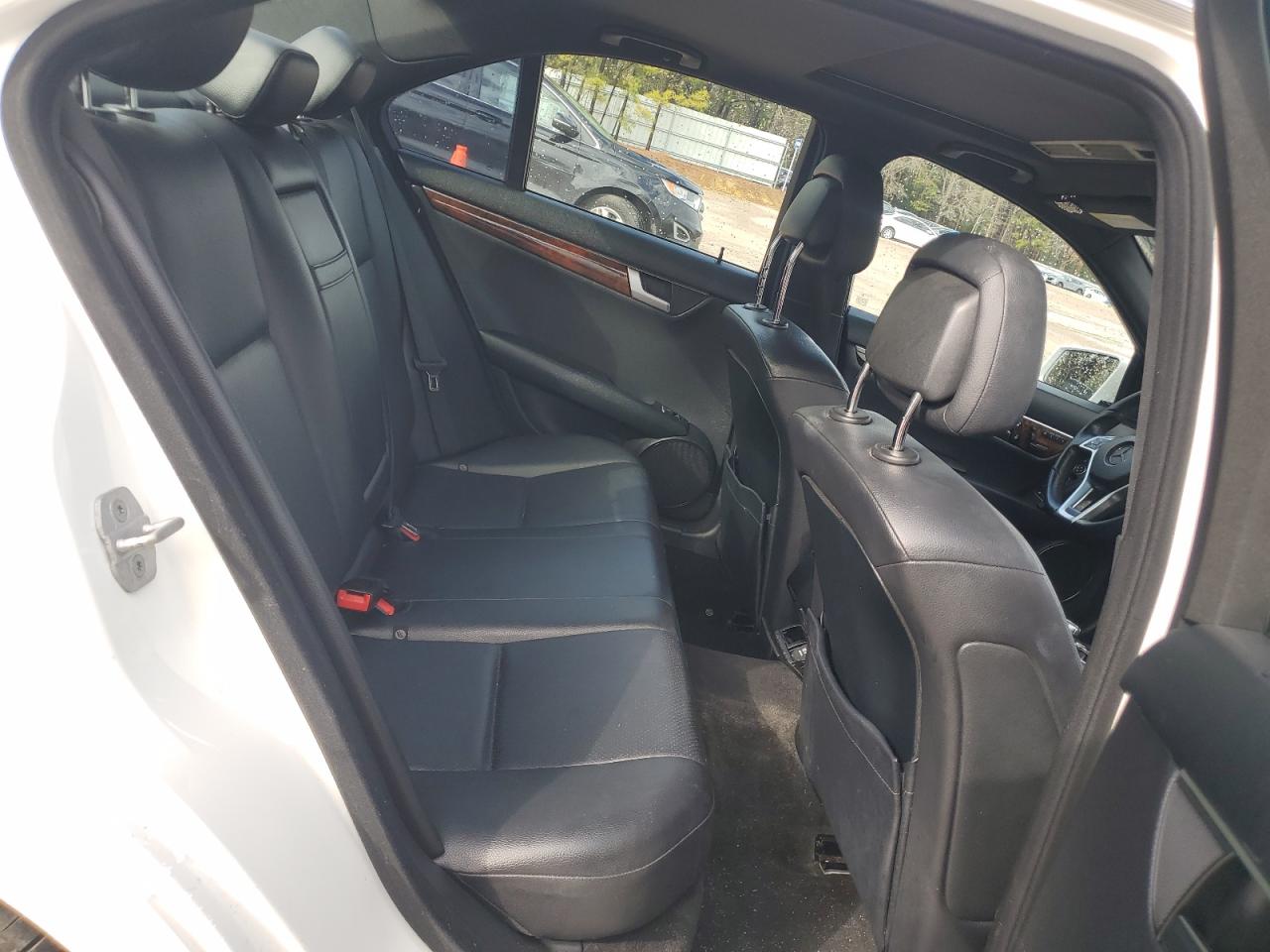 2014 Mercedes-Benz C-klasse - Image 10