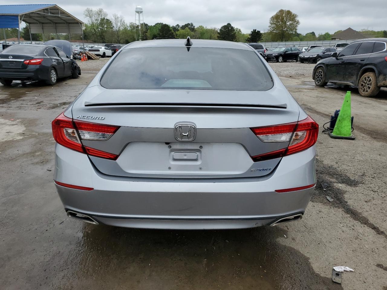 1HGCV1F37MA067086 HONDA ACCORD 2021