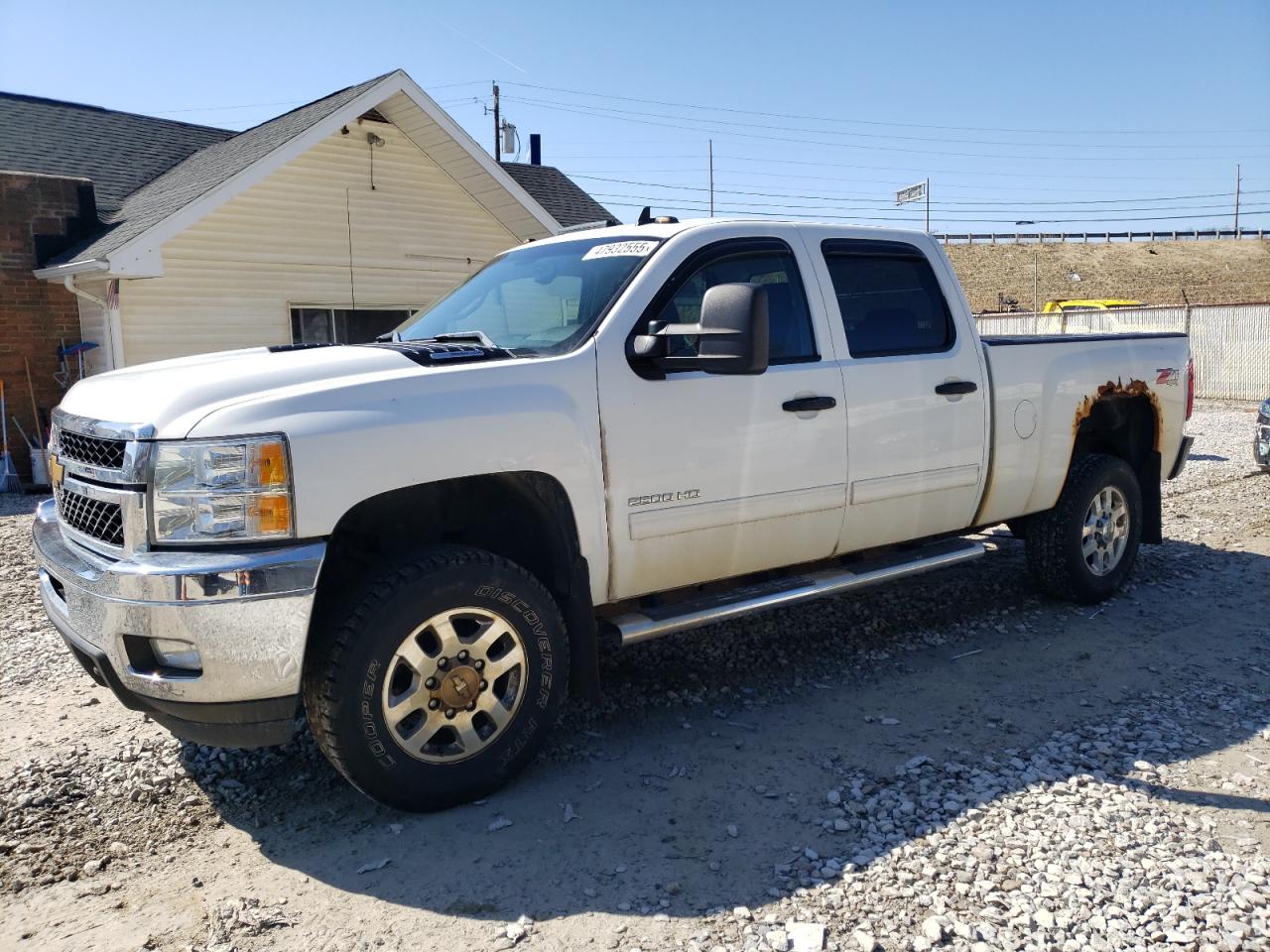 2011 Chevrolet Silverado - Image 1