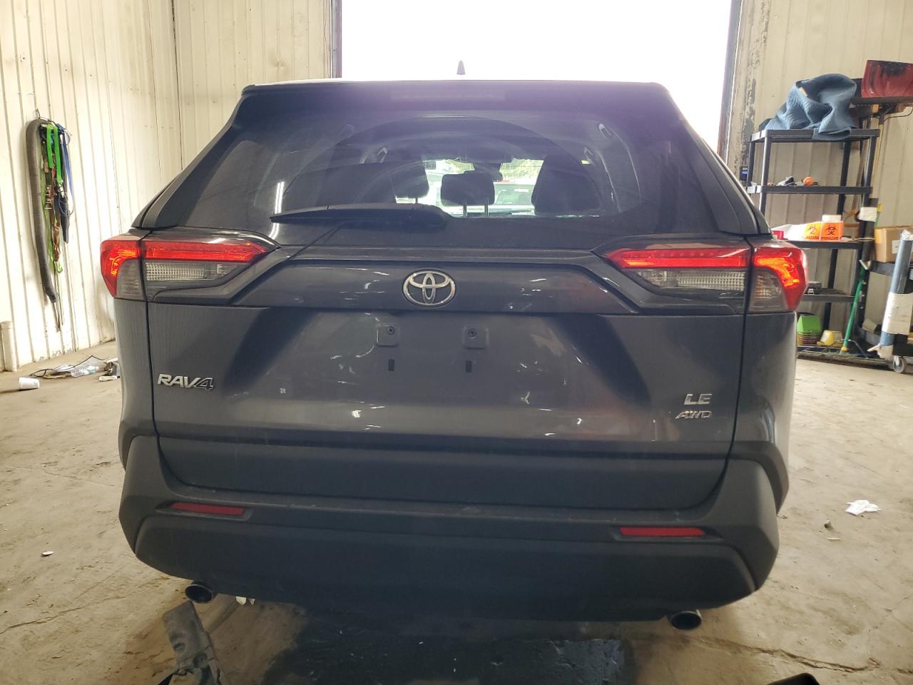 2021 Toyota RAV 4 - Image 6