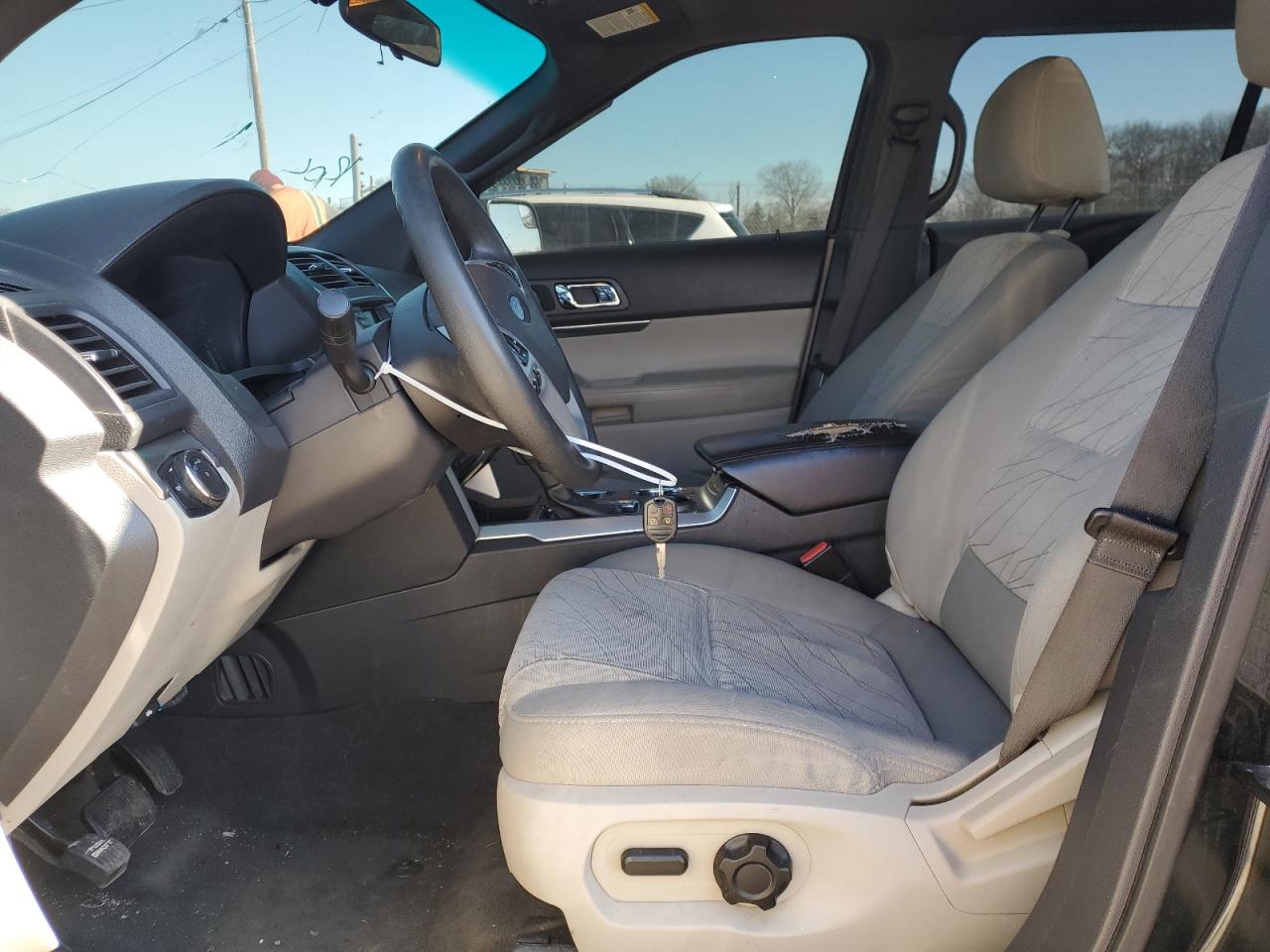 2011 Ford Explorer - Image 7