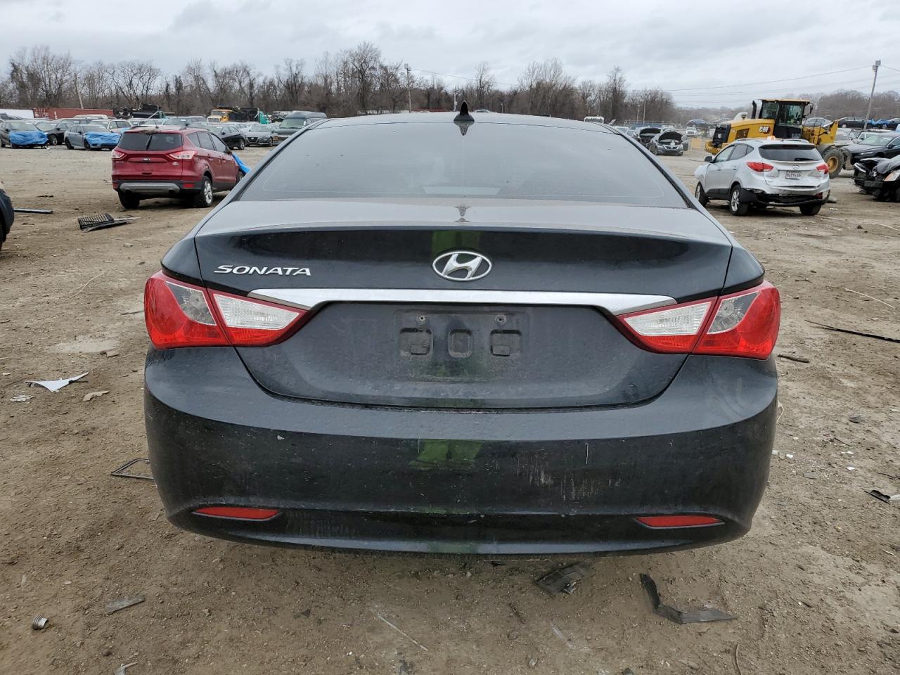 2011 Hyundai Sonata - Image 6