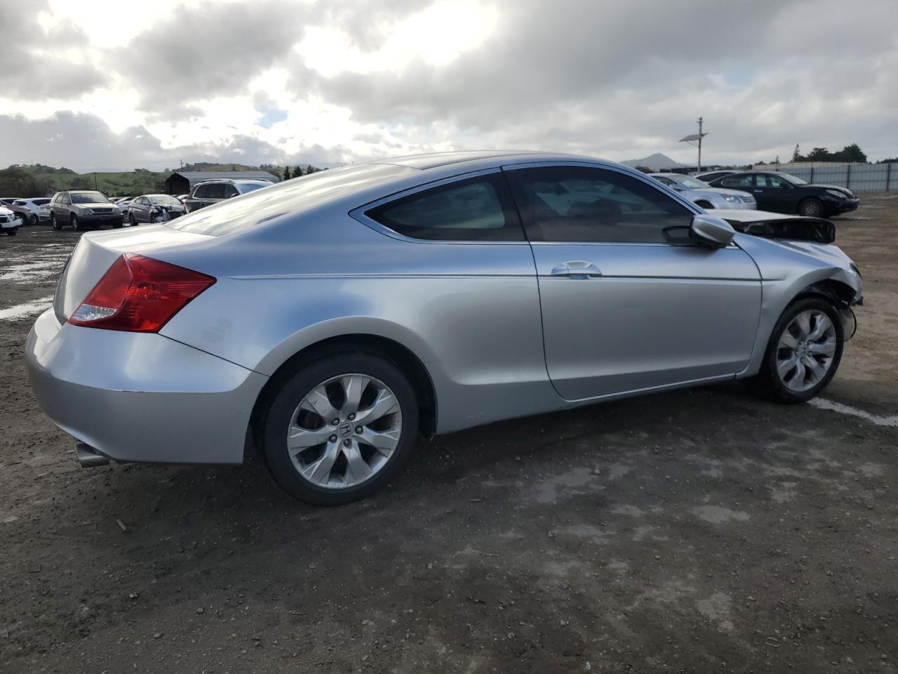 2012 Honda Accord - Image 3