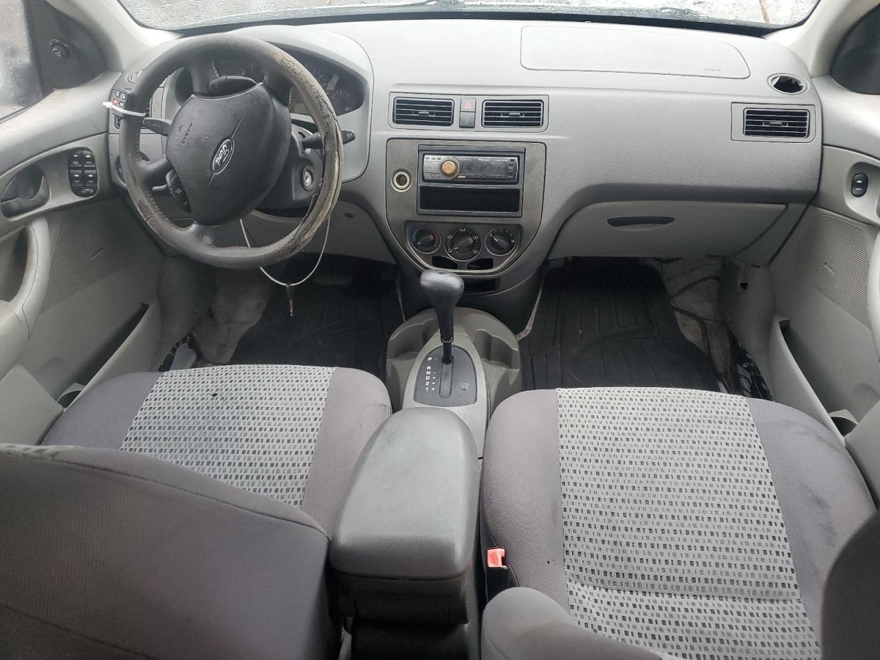 2005 Ford Focus - Image 8