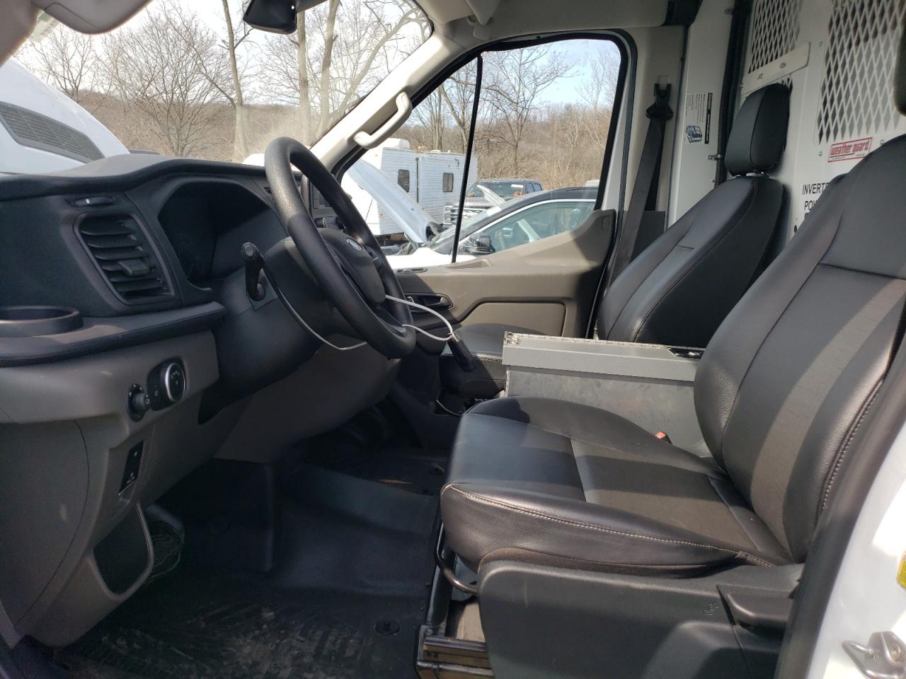 1FTBR1C85PKB38993 FORD TRANSIT 2023