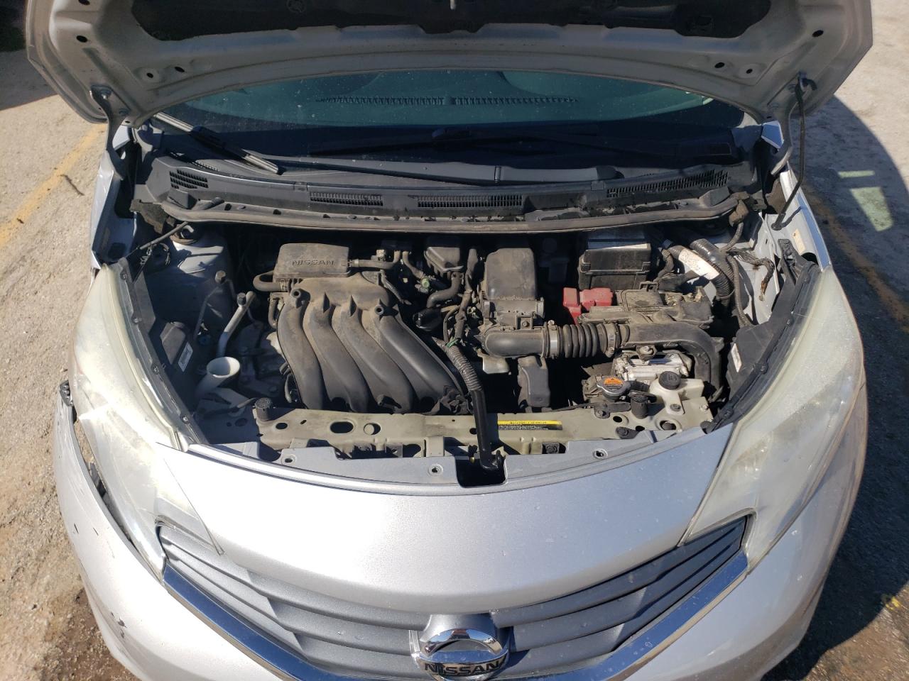 2015 Nissan Versa - Image 12