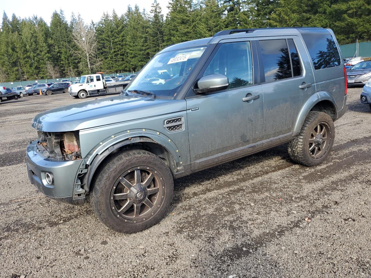 2014 Land Rover LR4 - Image 1