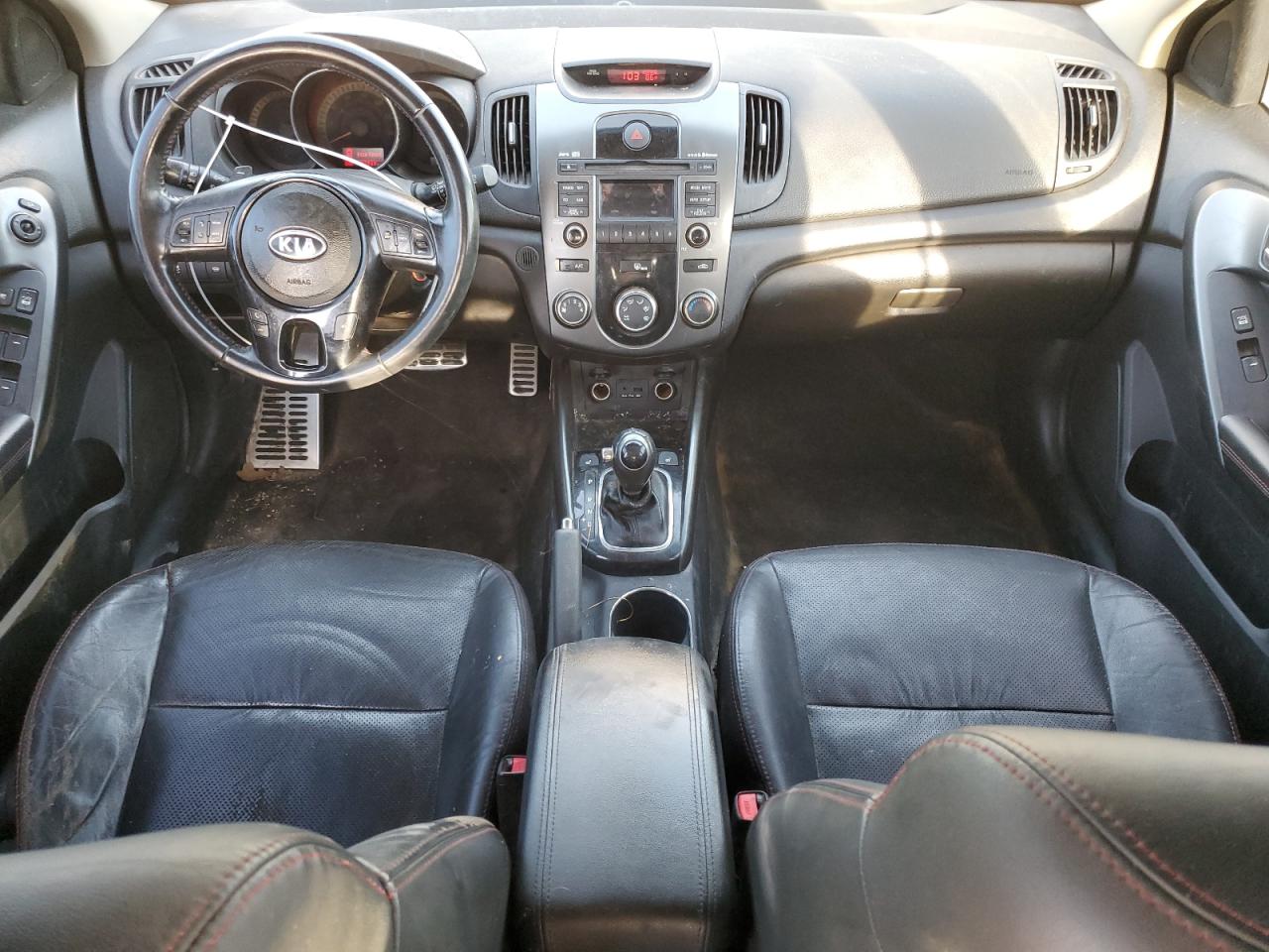 2013 Kia Forte - Image 8