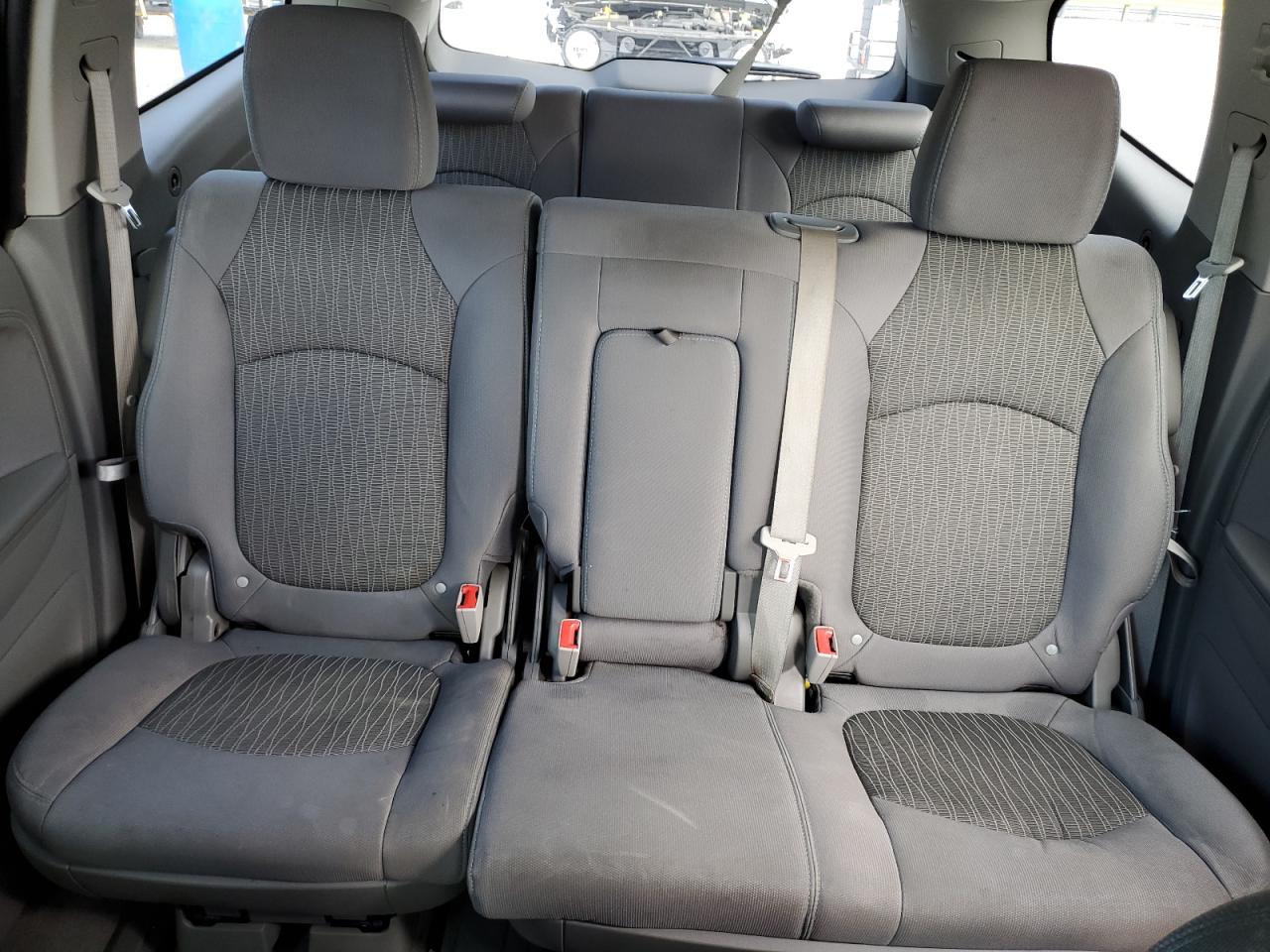 2014 Chevrolet Traverse - Image 10