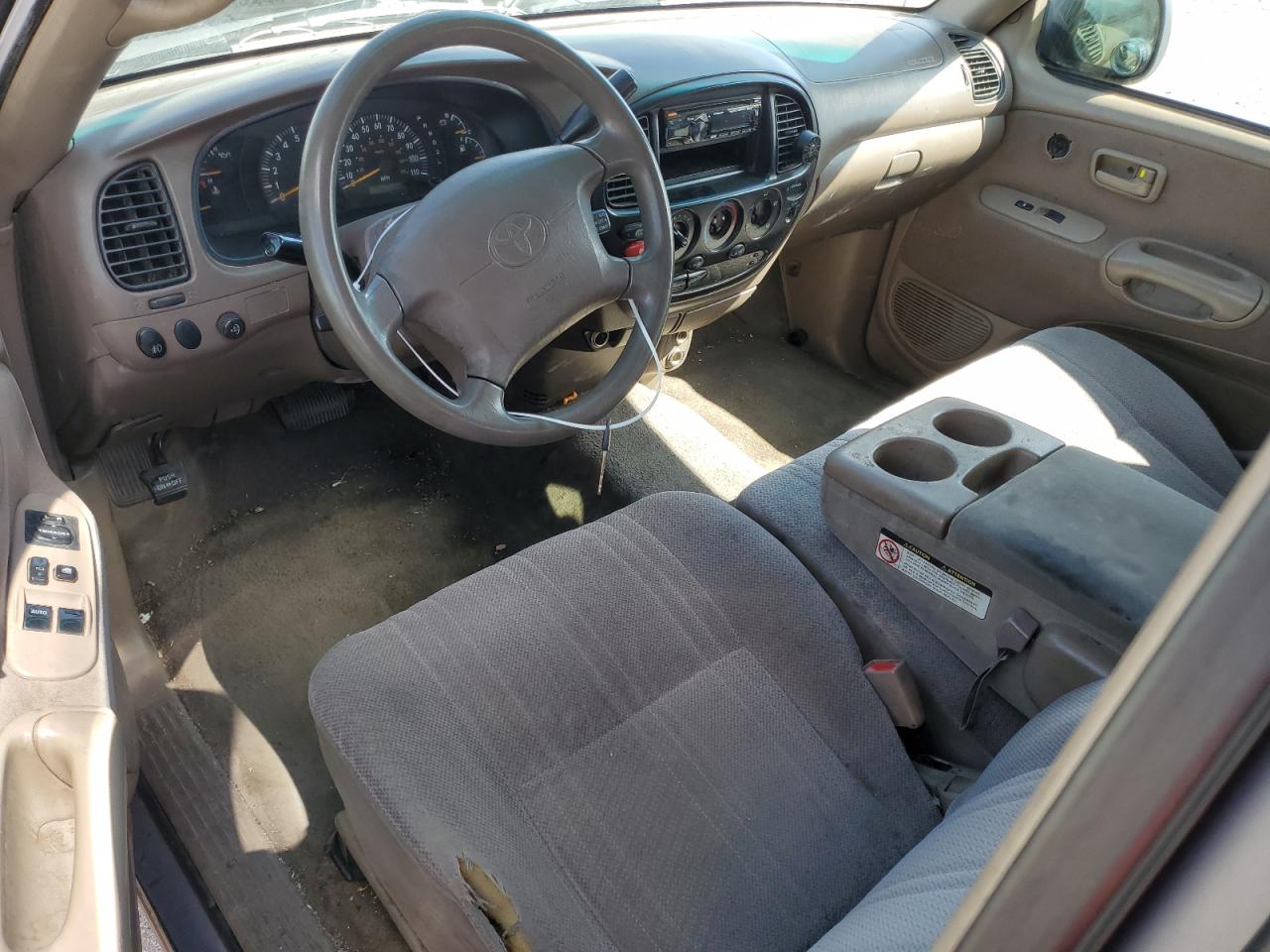 2000 Toyota Tundra - Image 8