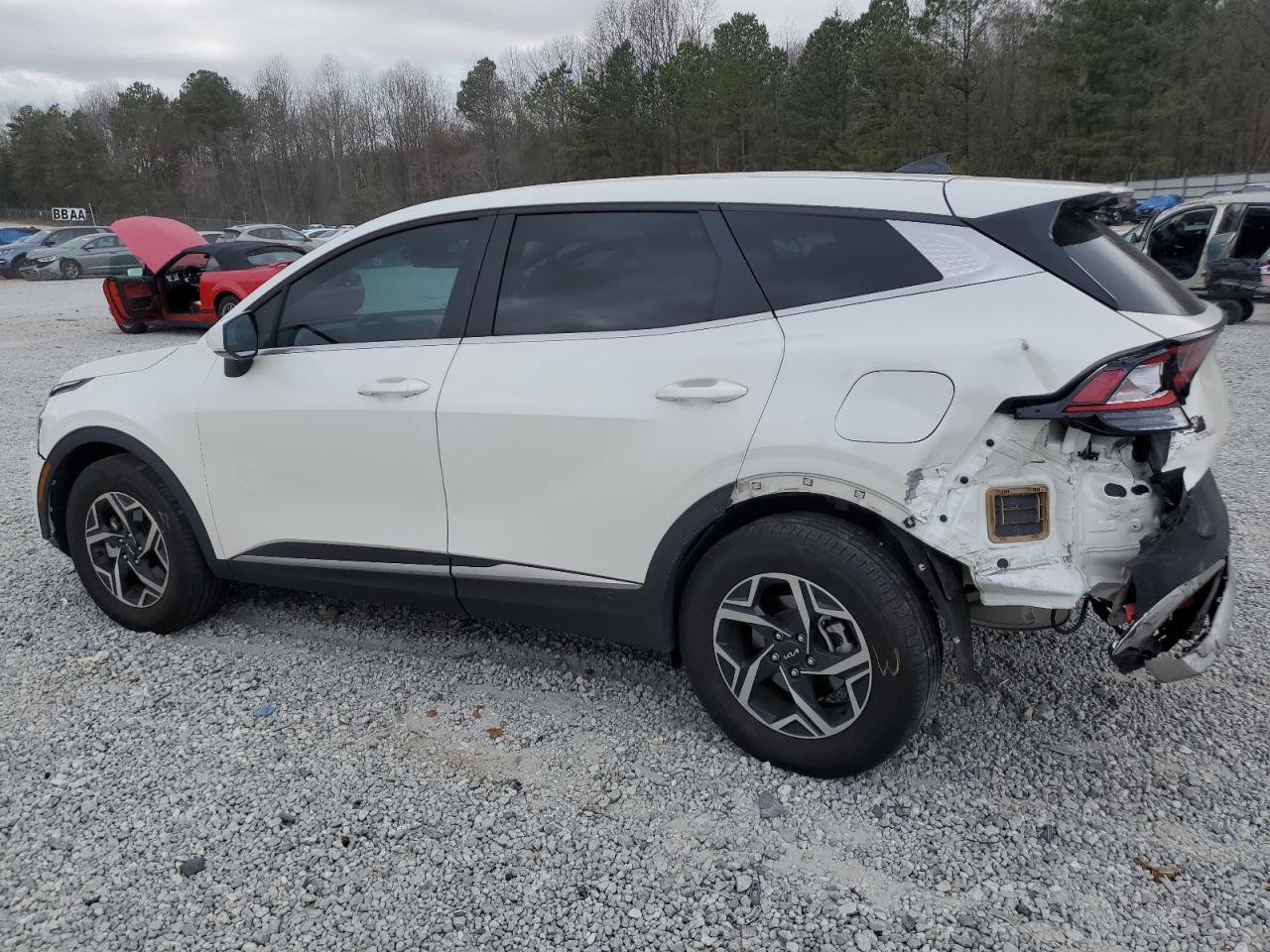 2023 Kia Sportage - Image 2