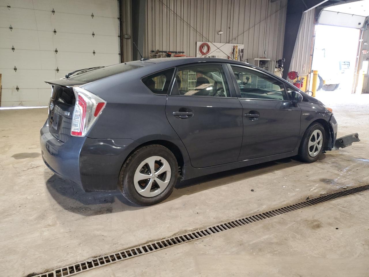 2013 Toyota Prius - Image 3