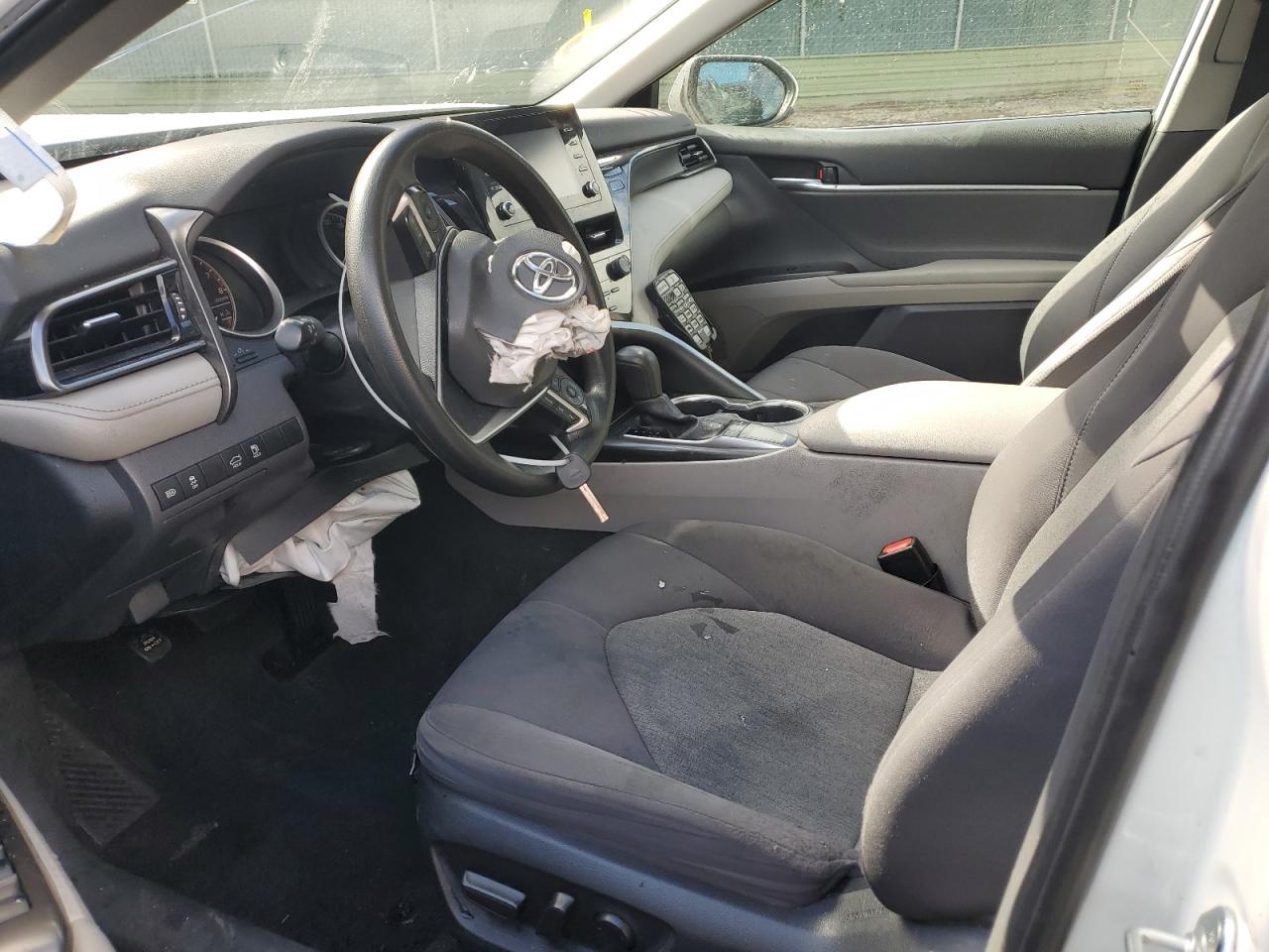 4T1C11AK7NU019401 TOYOTA CAMRY 2022