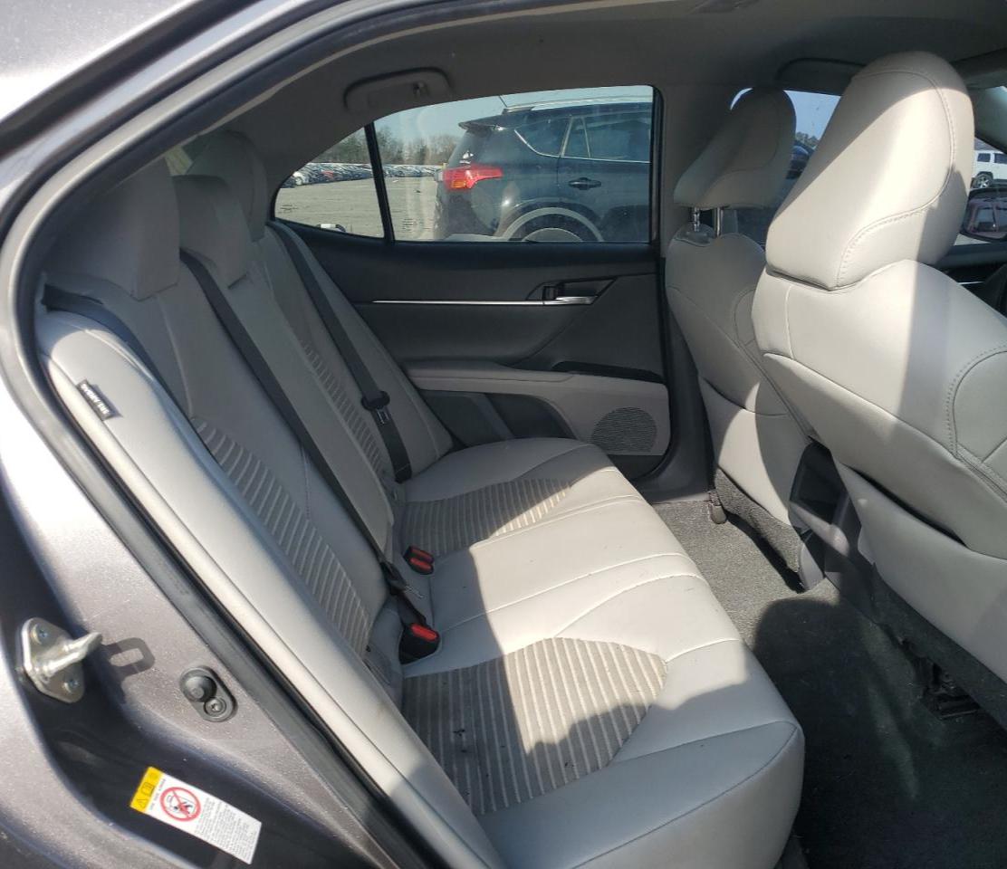 4T1B11HK0KU746117 TOYOTA CAMRY 2019