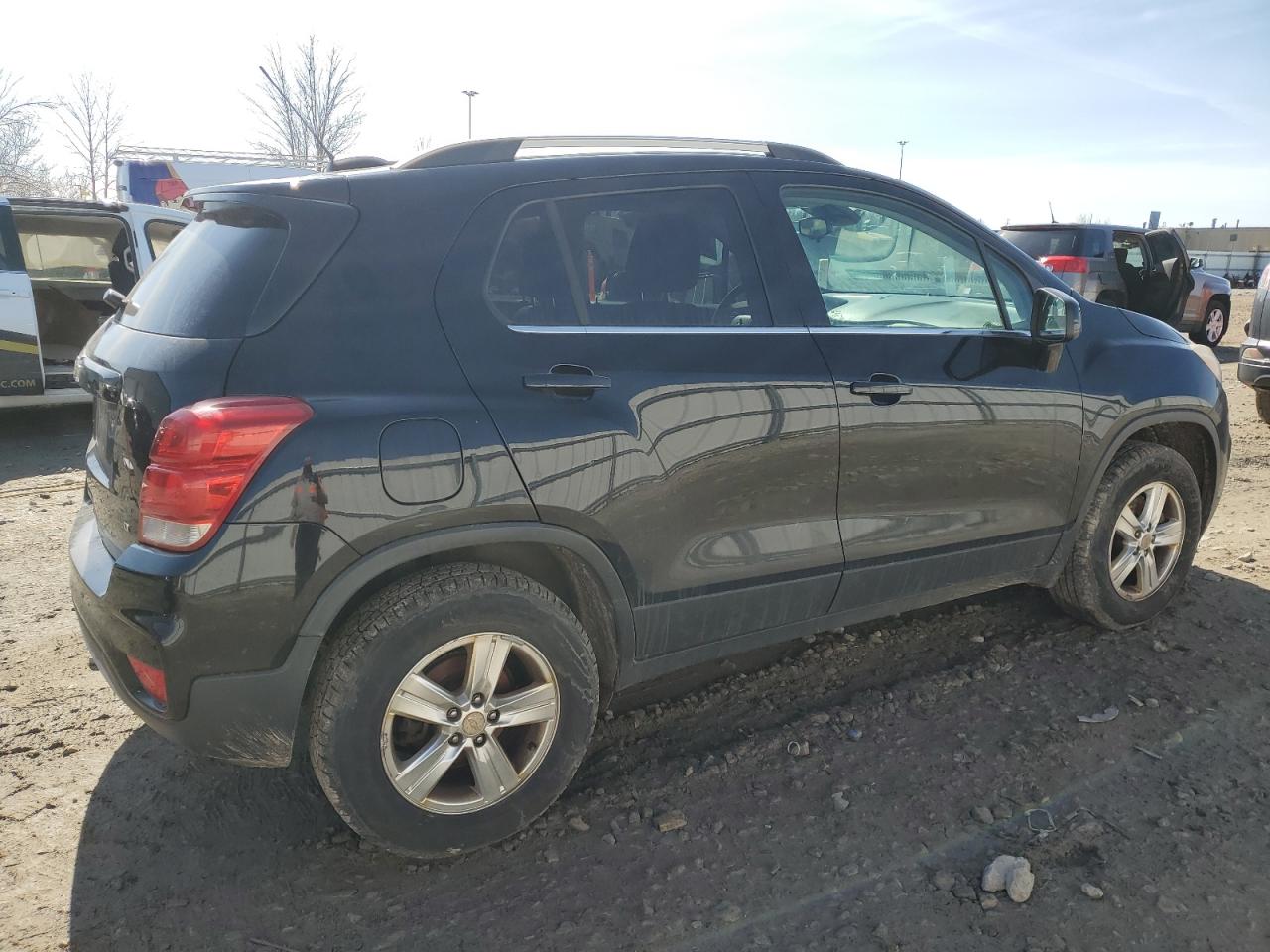 3GNCJPSB5HL143601 CHEVROLET TRAX 2017