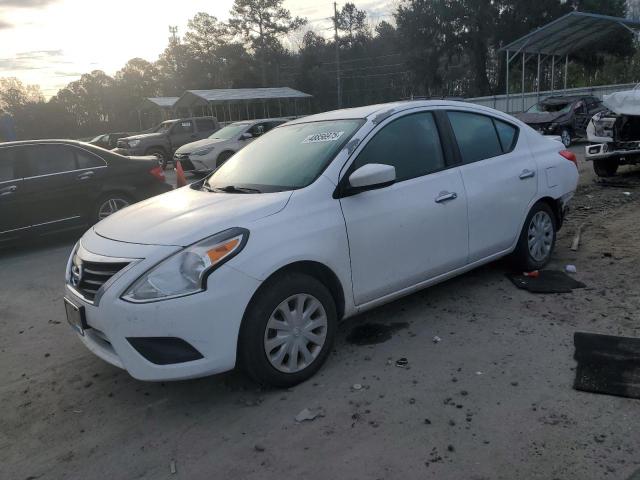  NISSAN VERSA 2018 Білий
