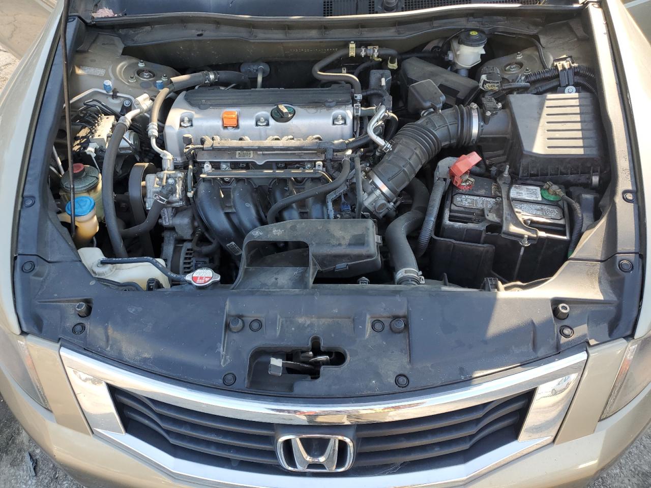 2009 Honda Accord - Image 11
