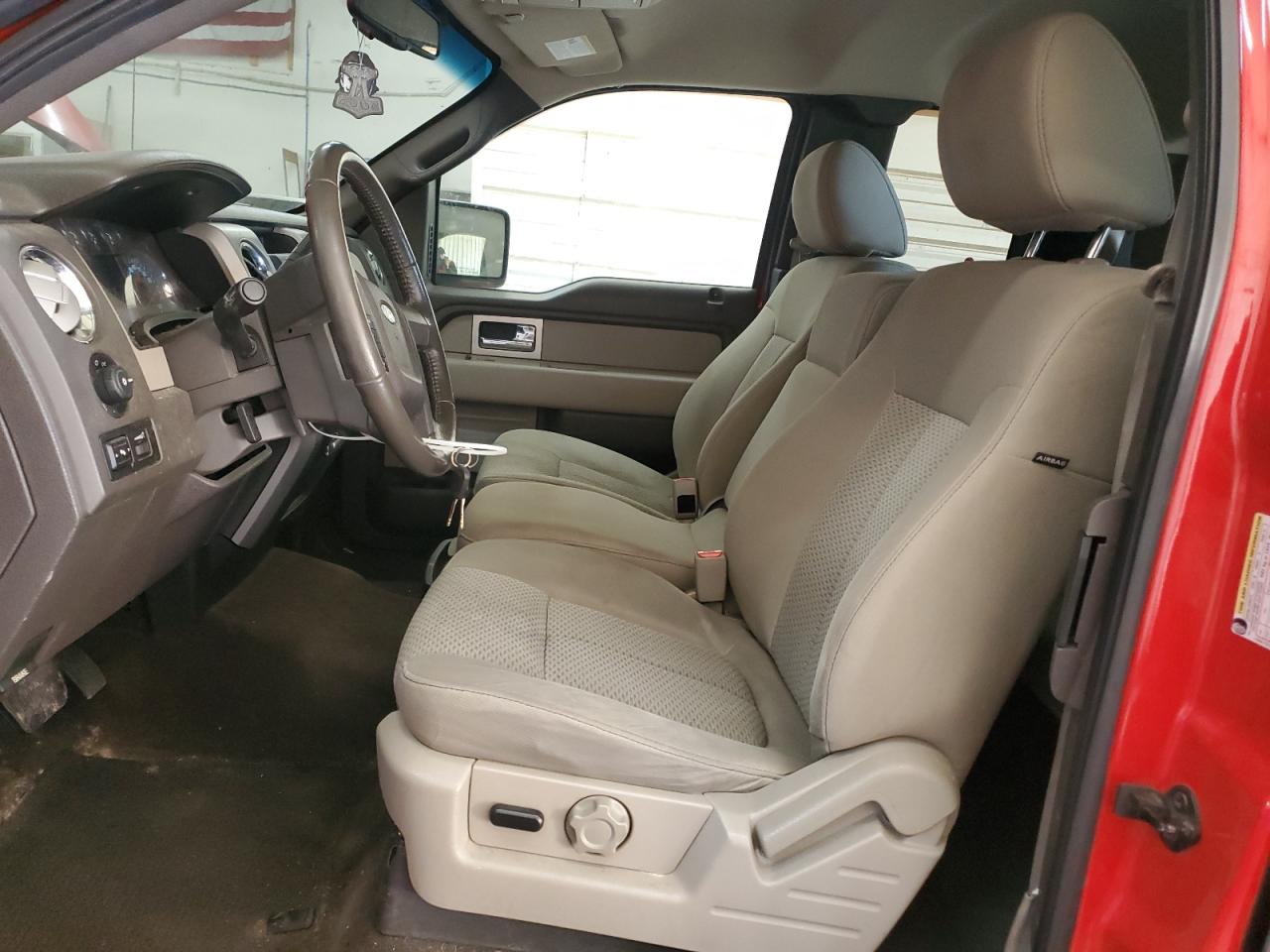 2010 Ford F-150 - Image 7
