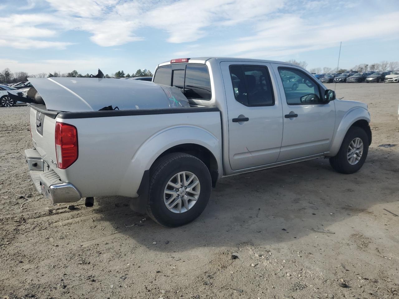 2017 Nissan Navara (Frontier) - Image 3