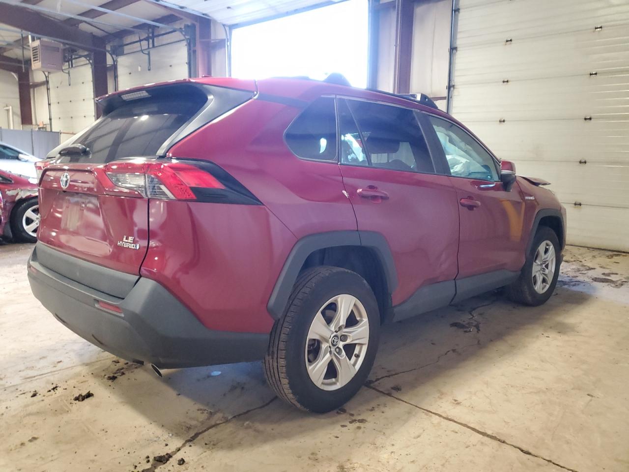 2T3MWRFV7KW022325 TOYOTA RAV4 2019