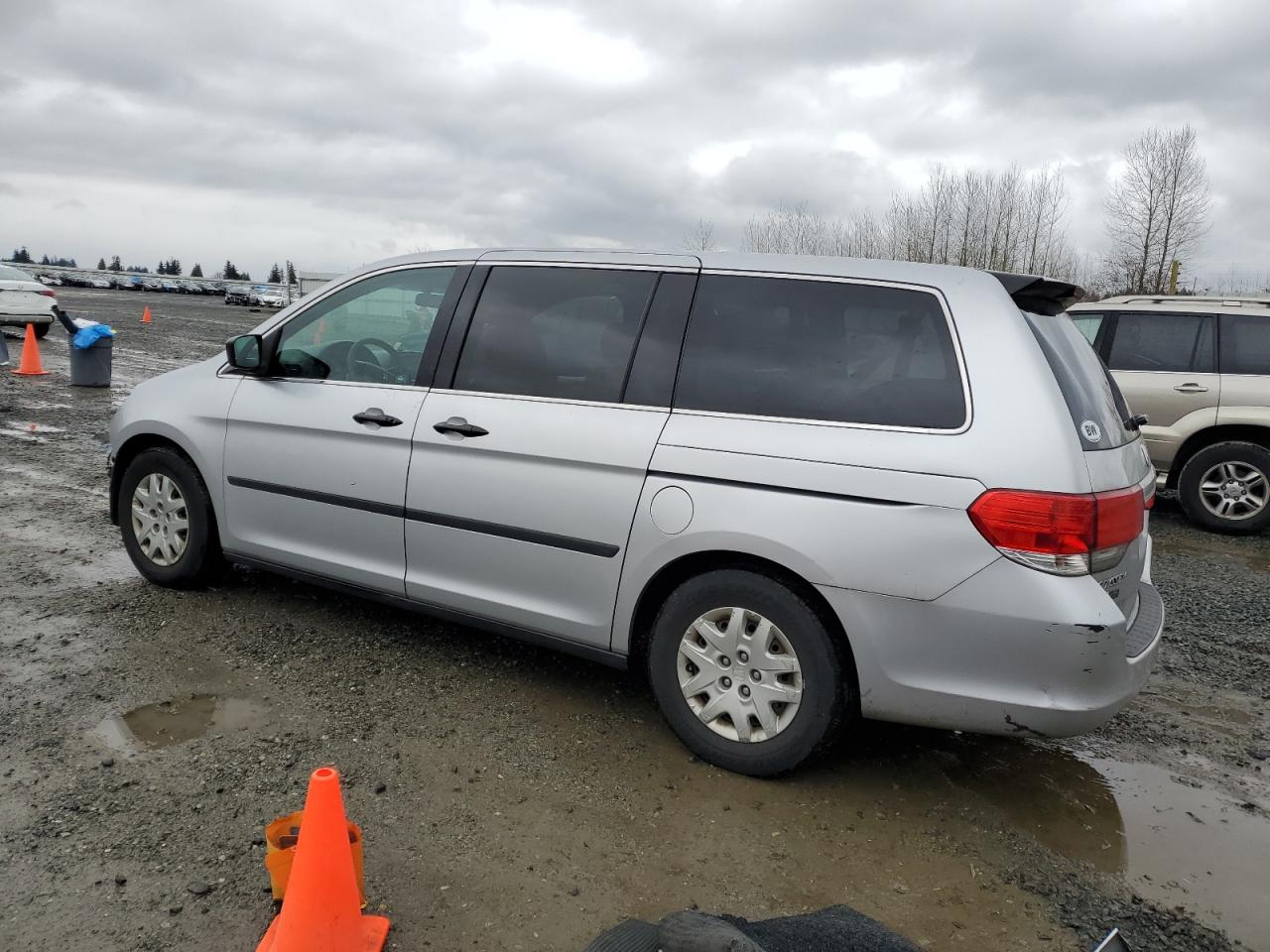 2010 Honda Odyssey - Image 2