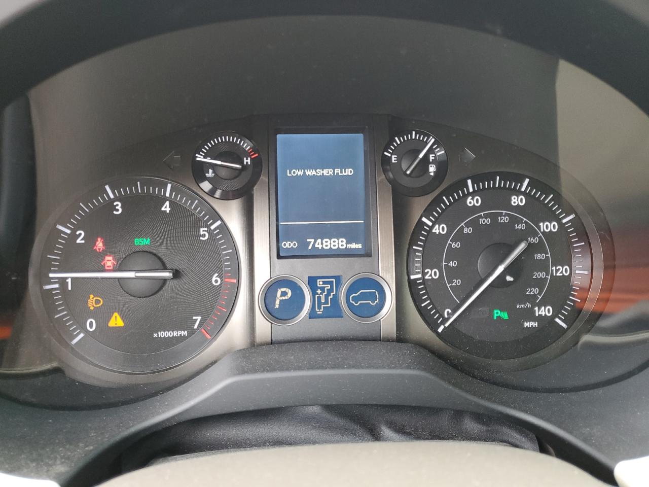 2017 Lexus GX - Image 9