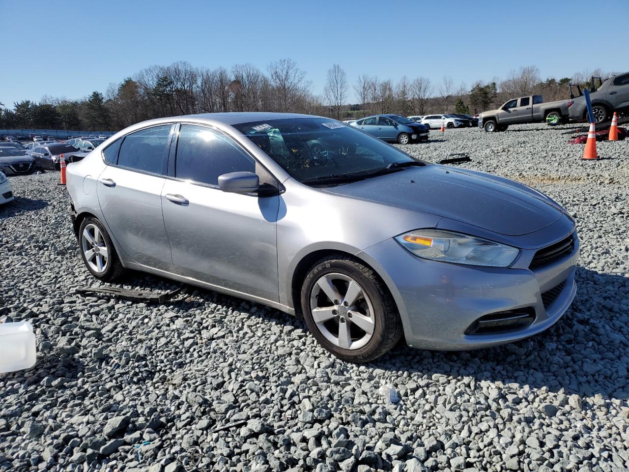 2015 Dodge Dart - Image 4