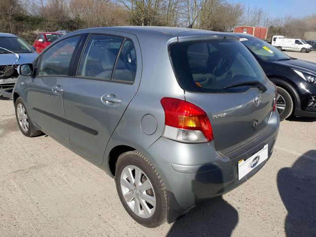 2009 TOYOTA YARIS TR V