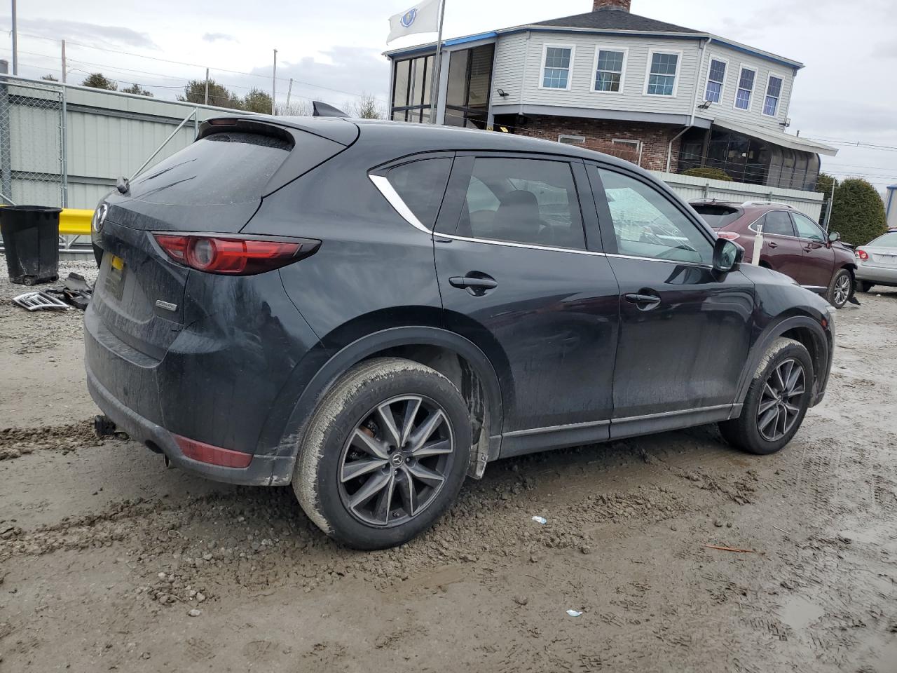 2017 Mazda CX-5 - Image 3