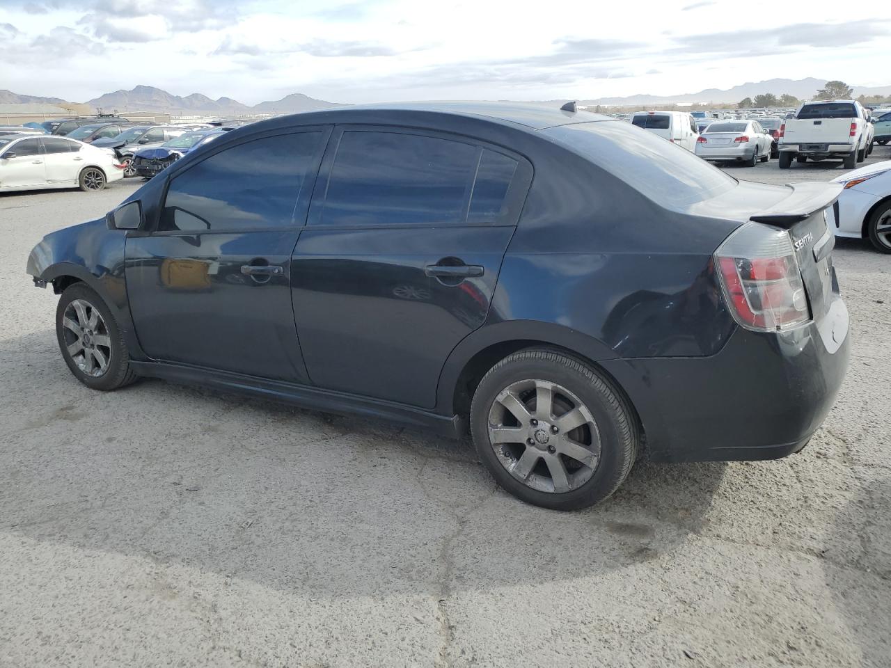 2012 Nissan Sentra - Image 2
