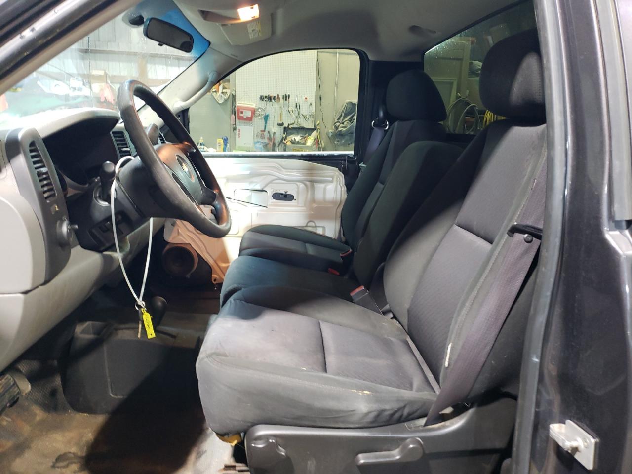 2011 Chevrolet Silverado - Image 10