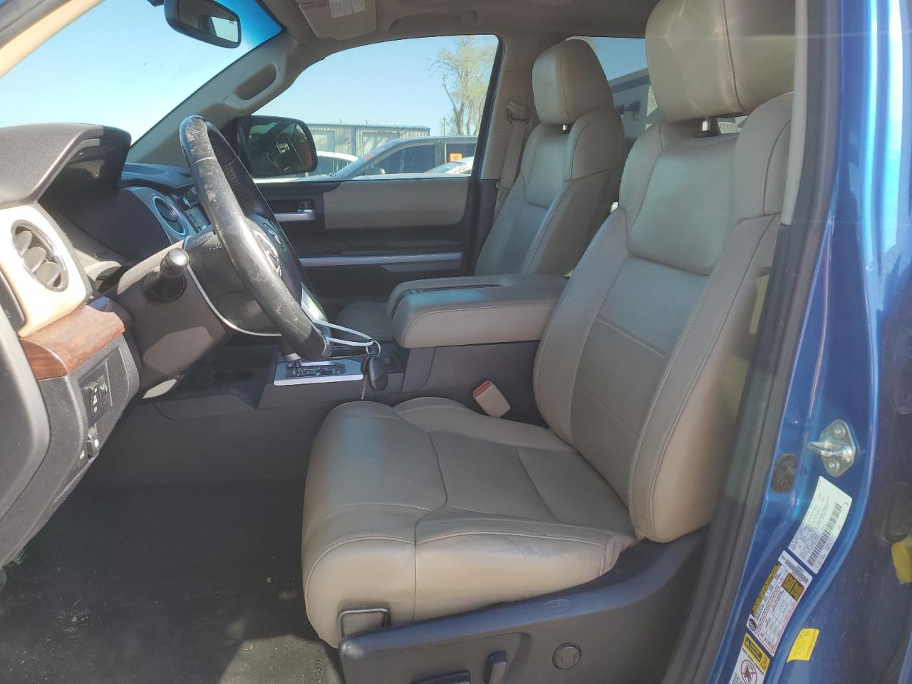 2017 Toyota Tundra - Image 7