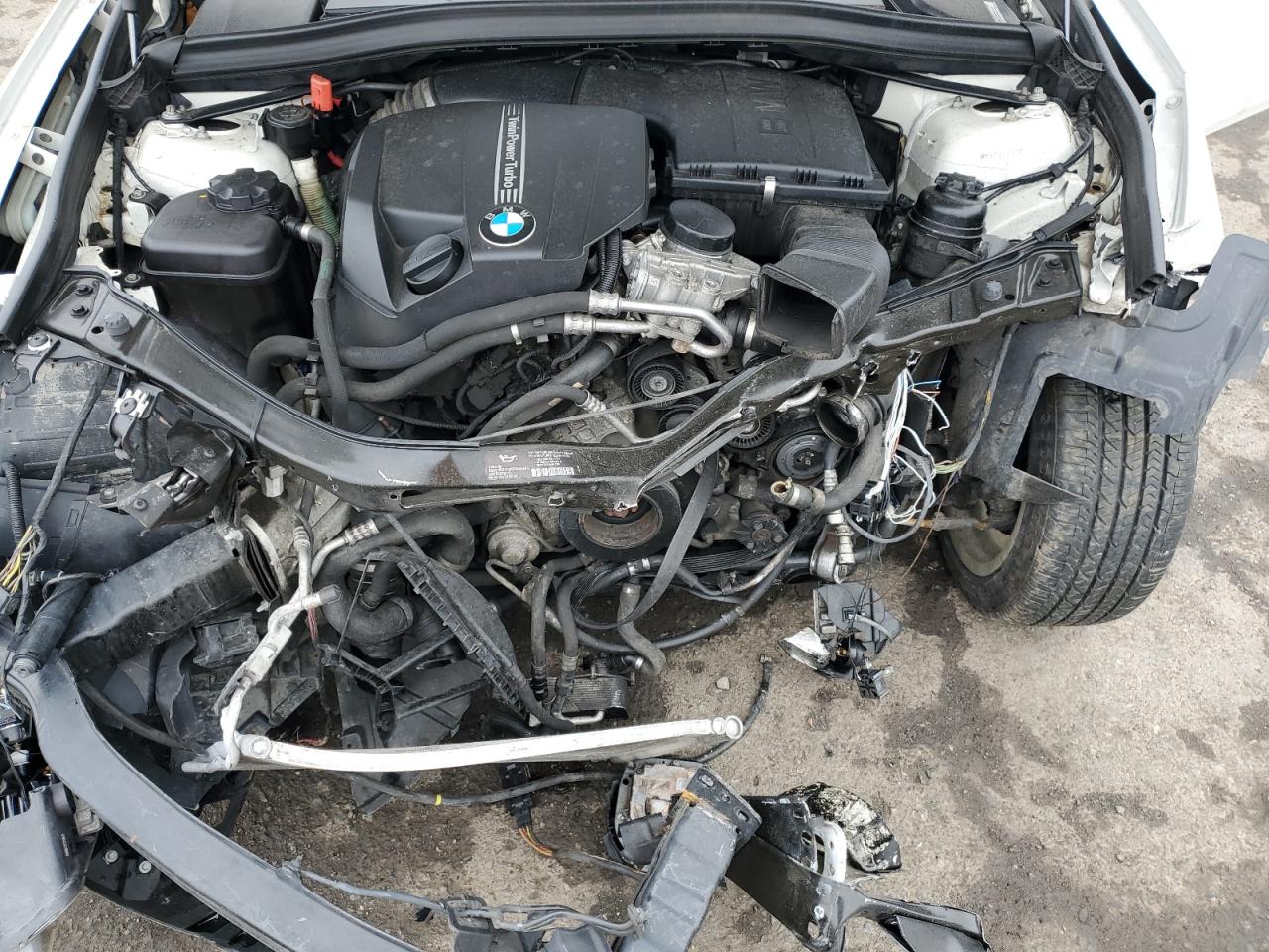 2013 BMW X1 - Image 11