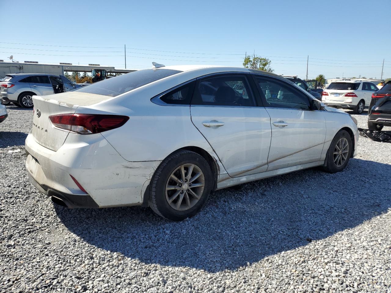2018 Hyundai Sonata - Image 3