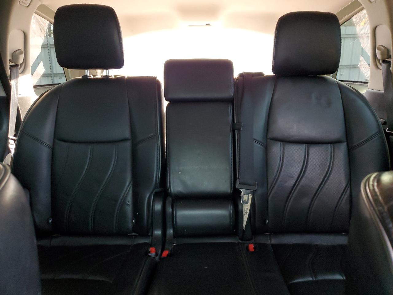 2015 Infiniti QX60 - Image 10