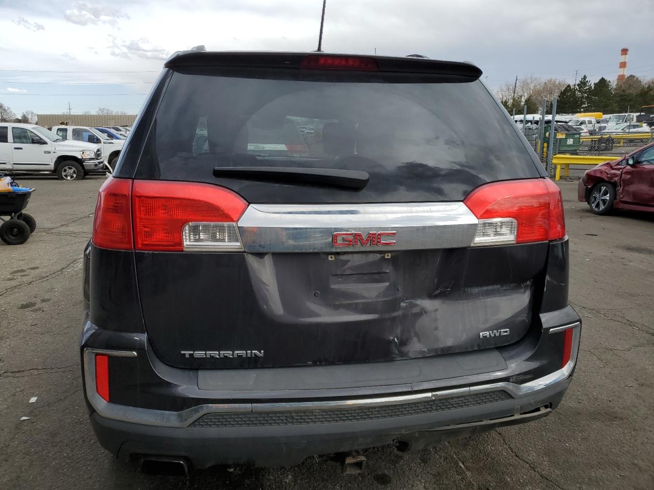 2016 GMC Terrain - Image 6