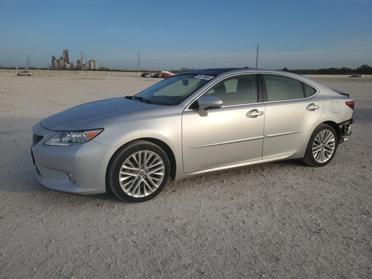 2015 Lexus ES - Image 1