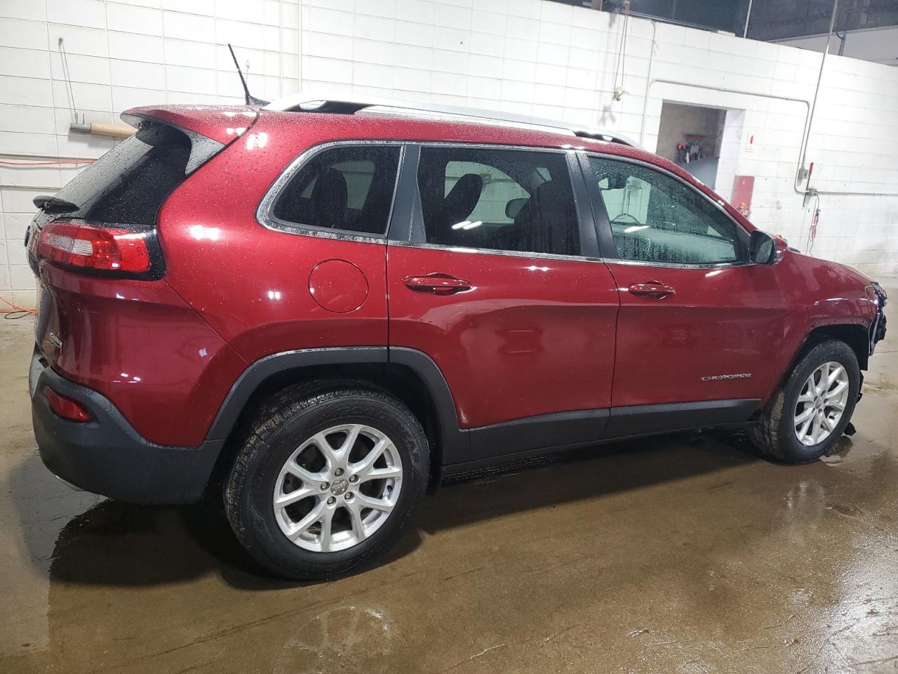 2016 Jeep Grand Cherokee - Image 3