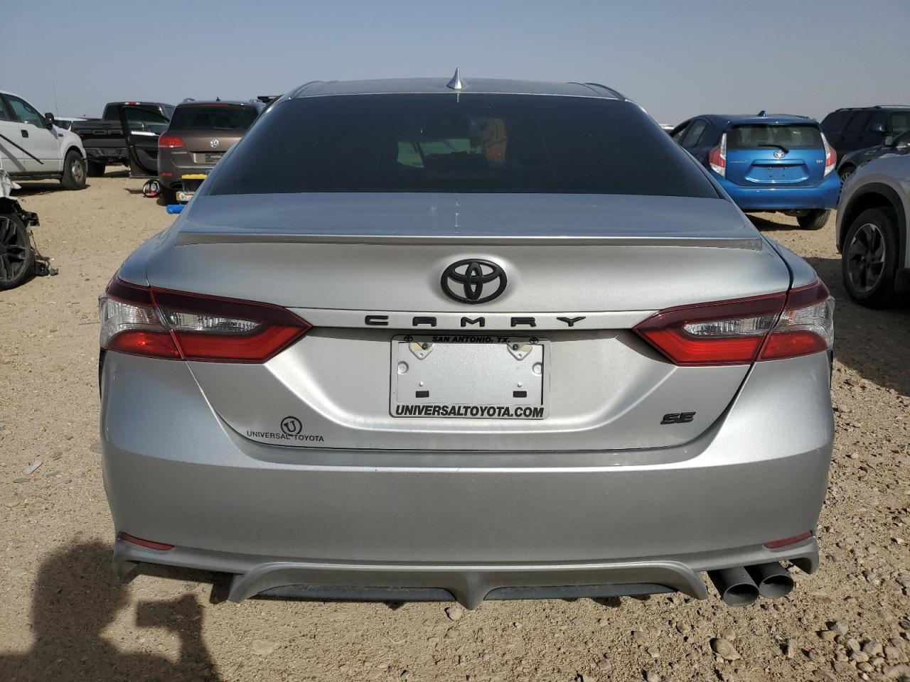 2022 Toyota Camry - Image 6