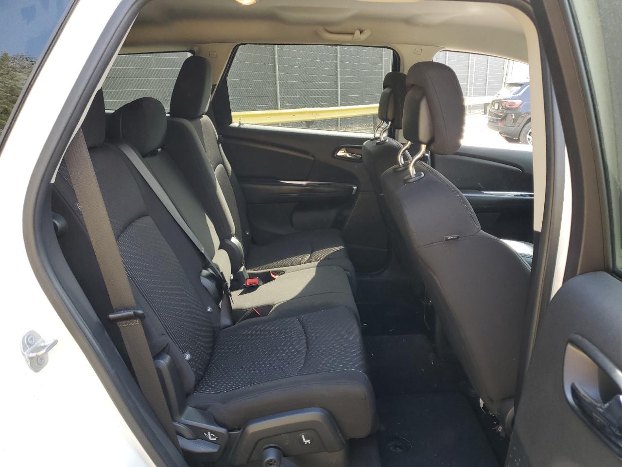 2018 Dodge Journey - Image 11