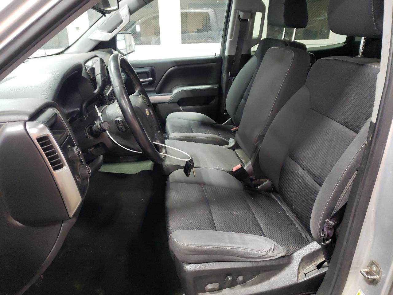 2014 Chevrolet Silverado - Image 7