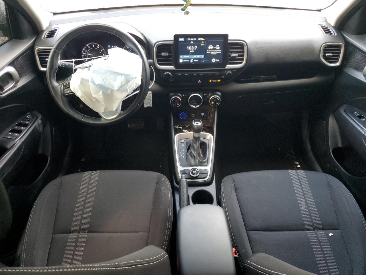 2021 Hyundai Venue - Image 8