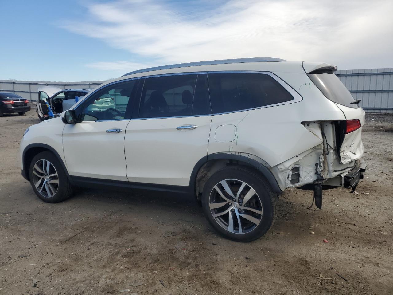 5FNYF6H03JB035014 HONDA PILOT 2018