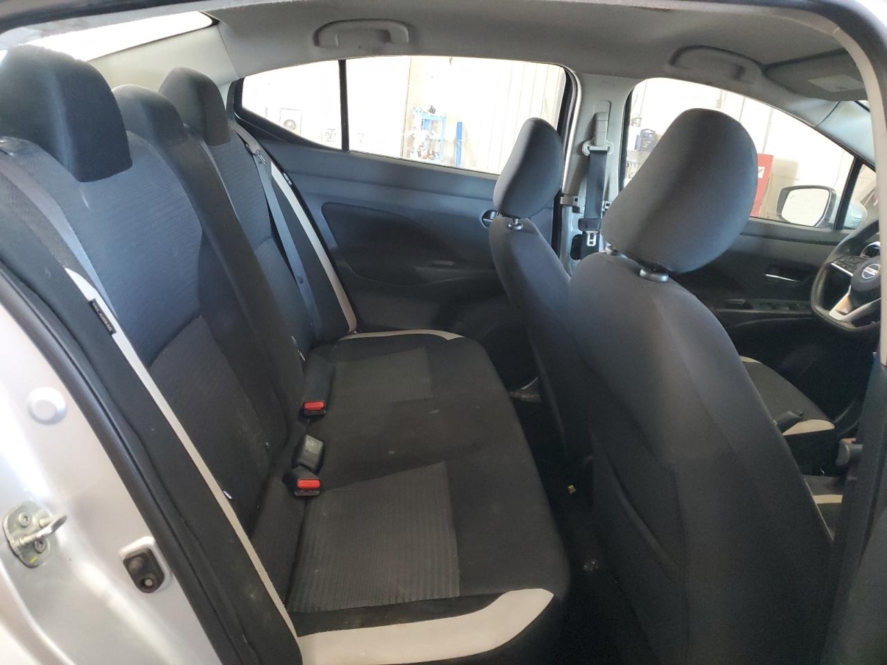 2021 Nissan Versa - Image 10