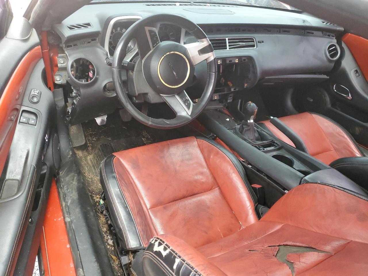 2010 Chevrolet Camaro - Image 8