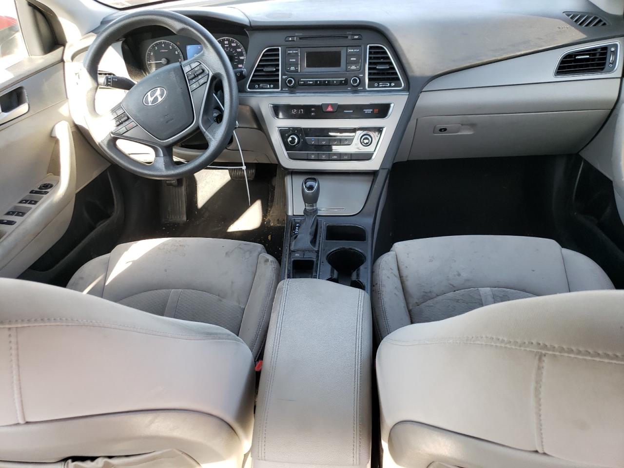 2017 Hyundai Sonata - Image 8