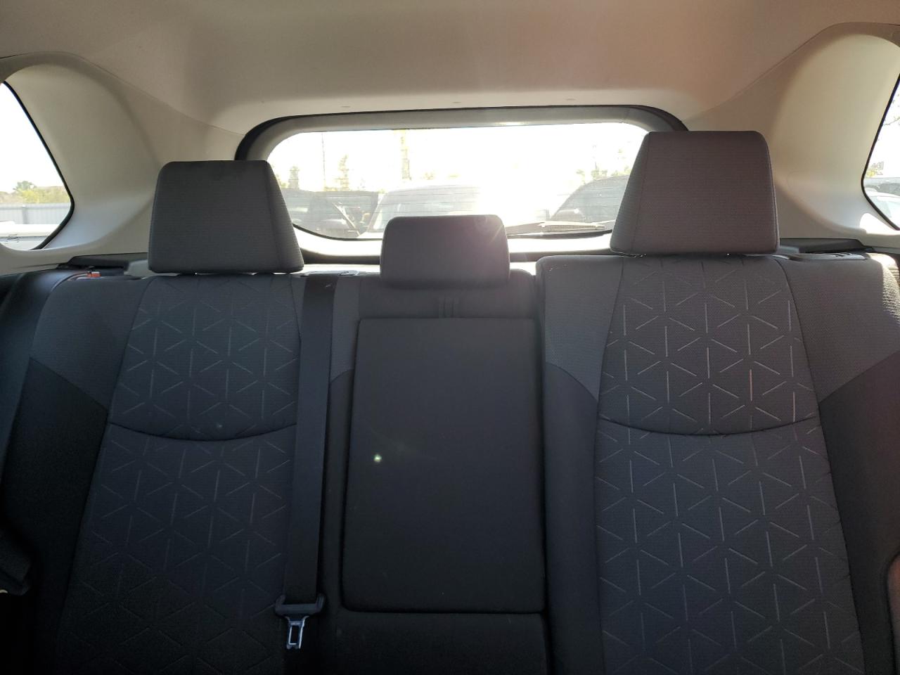 2020 Toyota RAV 4 - Image 10
