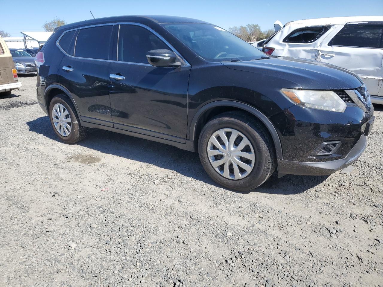2015 Nissan Rogue - Image 4